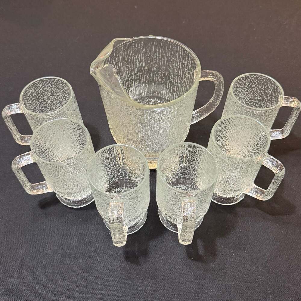 Vintage Viking Glass Epic Line Bark Texture Pitcher and 6 Mugs Set SEE!
